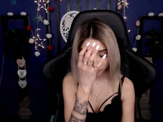 Live sex webcam photo for stellaflores #272745896