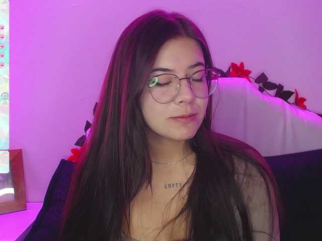 Live sex webcam photo for stephaa #271838693