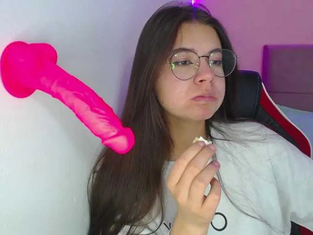 Live sex webcam photo for stephaa #272523489