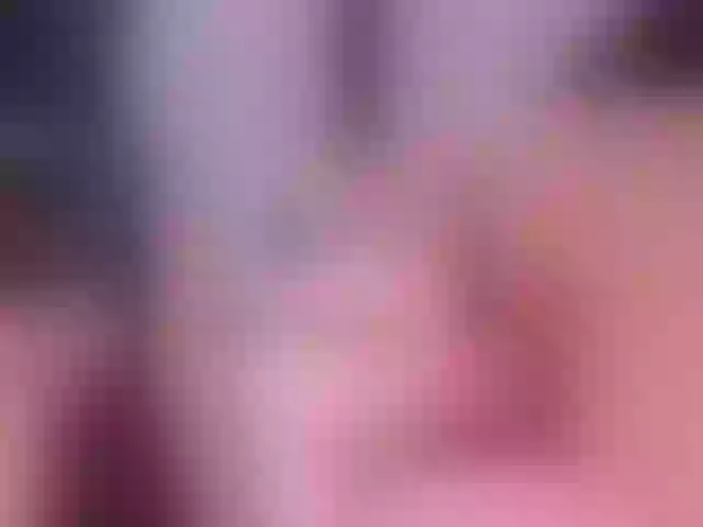 Live sex webcam photo for stephanie-cambell #291358201