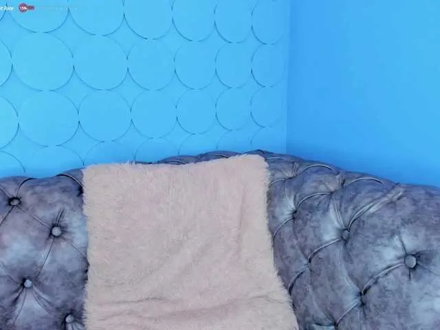 Live sex webcam photo for stephanymonro #277666020