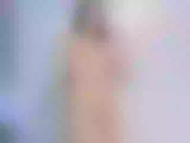 Live sex webcam photo for stephanymonro #277914248