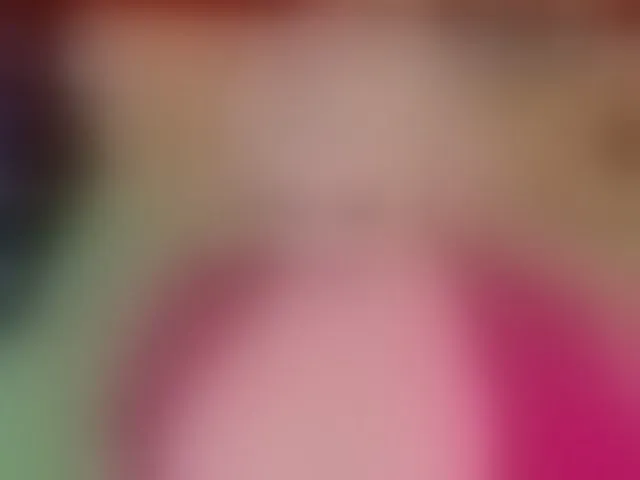 Live sex webcam photo for stiphlermom #292297119