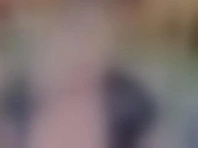 Live sex webcam photo for stiphlermom #292635432