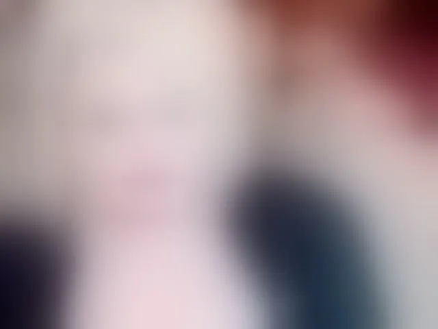Live sex webcam photo for stiphlermom #293538442