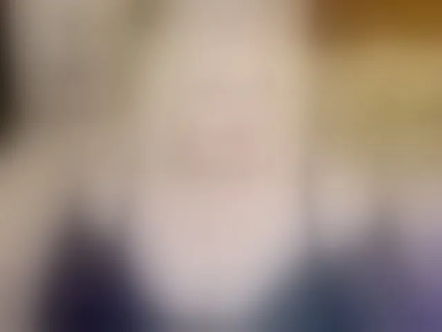 Live sex webcam photo for stiphlermom #293945092
