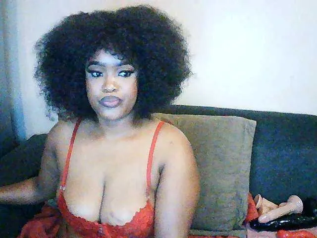 Live sex webcam photo for stormie955 #290390612