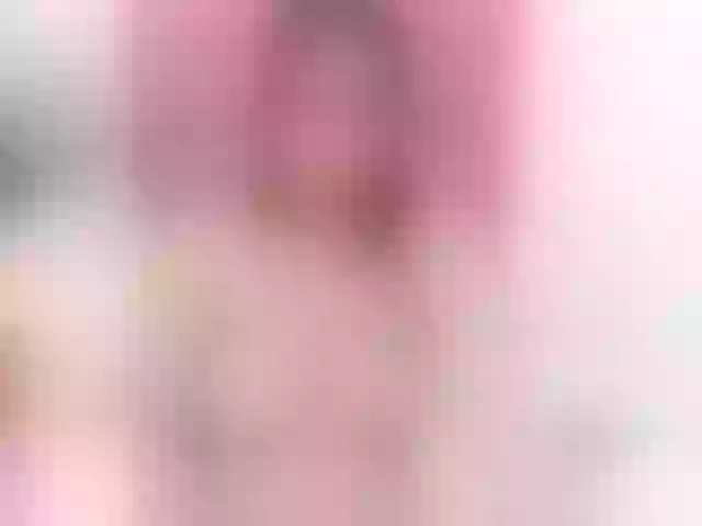 Live sex webcam photo for strawberrylips #292081017