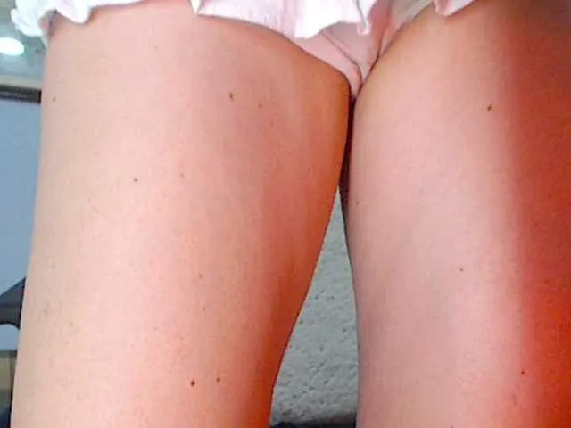 Live sex webcam photo for suavekeila #275719745