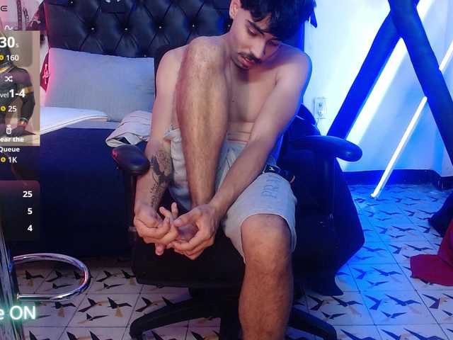 Live sex webcam photo for subarashi-ishi69 #292203477