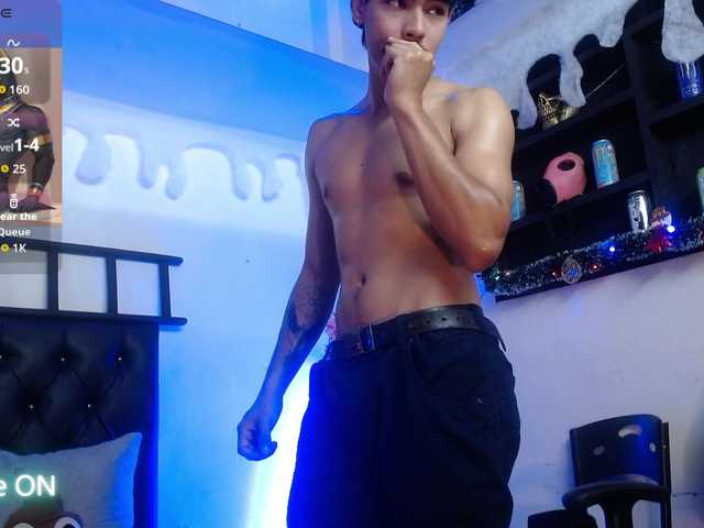 Live sex webcam photo for subarashi-ishi69 #292396262