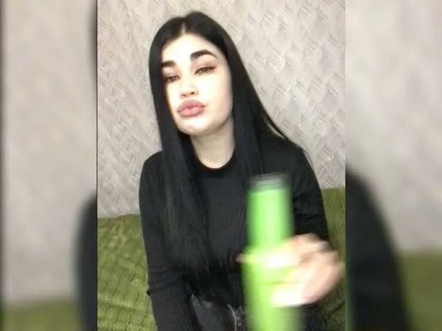 Live sex webcam photo for suchka-black- #272412330