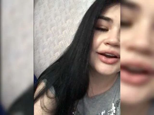 Live sex webcam photo for suchka-black- #273939982