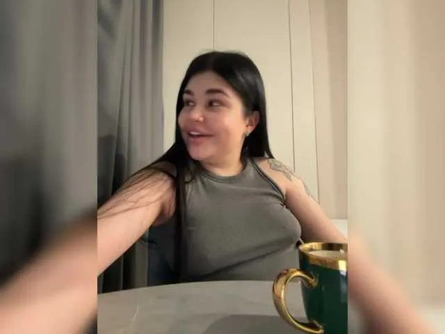 Live sex webcam photo for suchka-black- #280698225