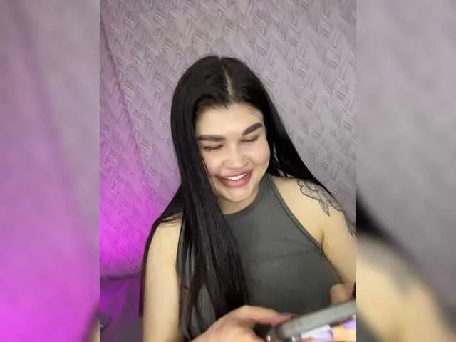 Live sex webcam photo for suchka-black- #290681012