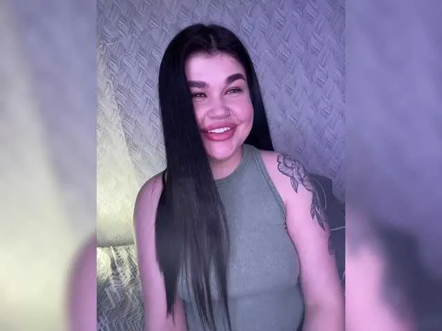 Live sex webcam photo for suchka-black- #290700102