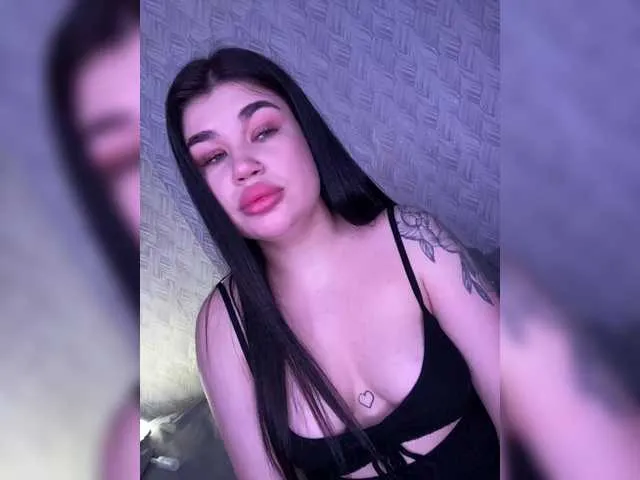 Live sex webcam photo for suchka-black- #290817678