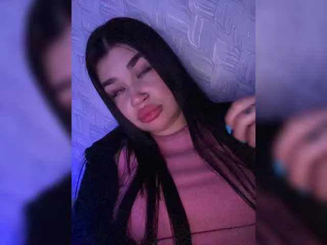 Live sex webcam photo for suchka-black- #290968451