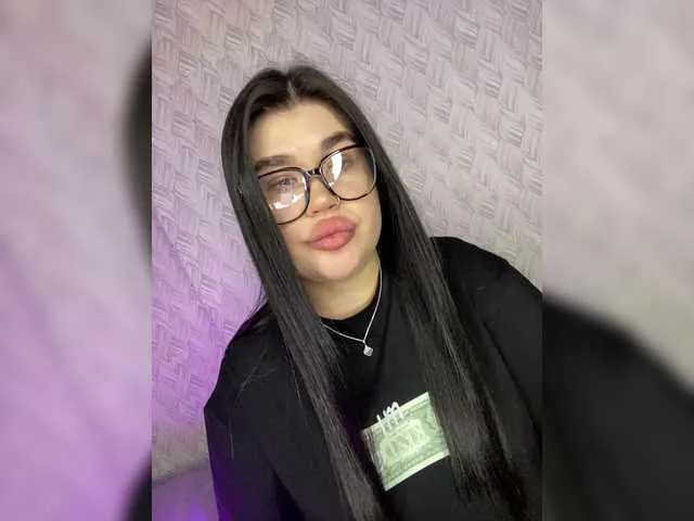 Live sex webcam photo for suchka-black- #291135529