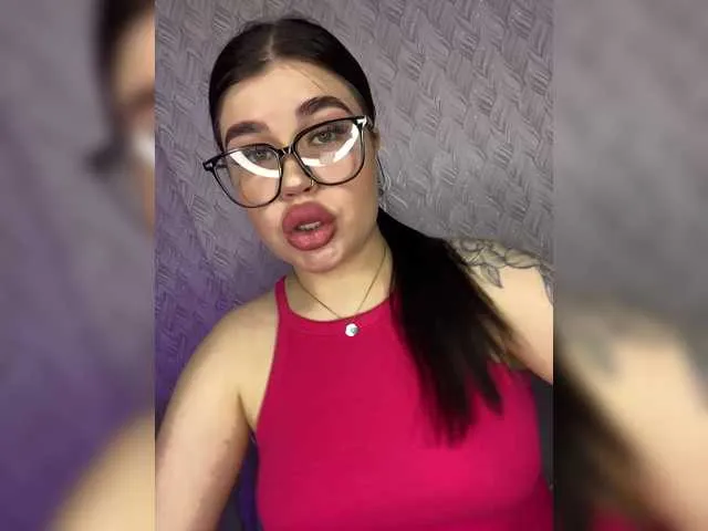 Live sex webcam photo for suchka-black- #291177847