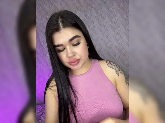 Live sex webcam photo for suchka-black- #291264287