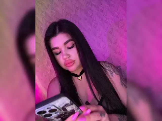 Live sex webcam photo for suchka-black- #291737349