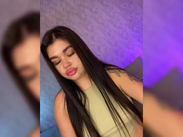 Live sex webcam photo for suchka-black- #291803824
