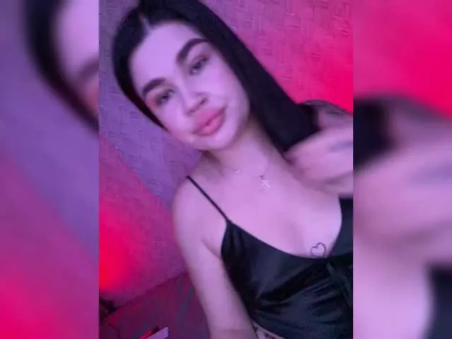 Live sex webcam photo for suchka-black- #292152780