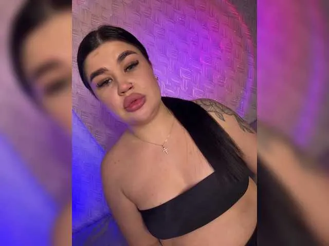 Live sex webcam photo for suchka-black- #292792703