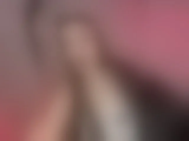 Live sex webcam photo for suchka-black- #293383245