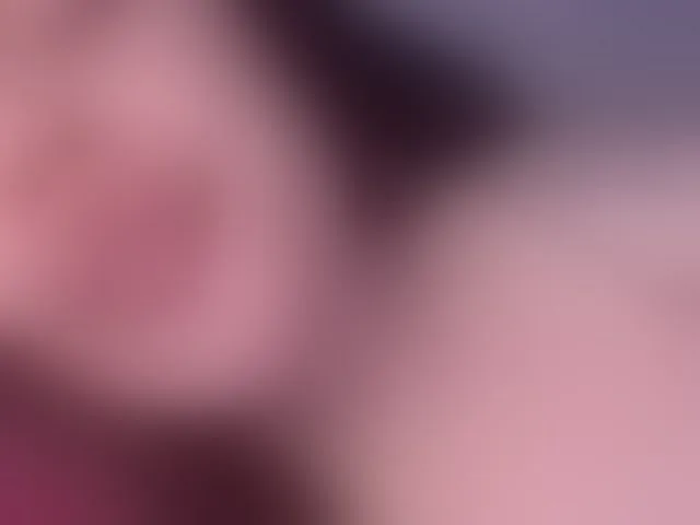 Live sex webcam photo for suchka-black- #293552757