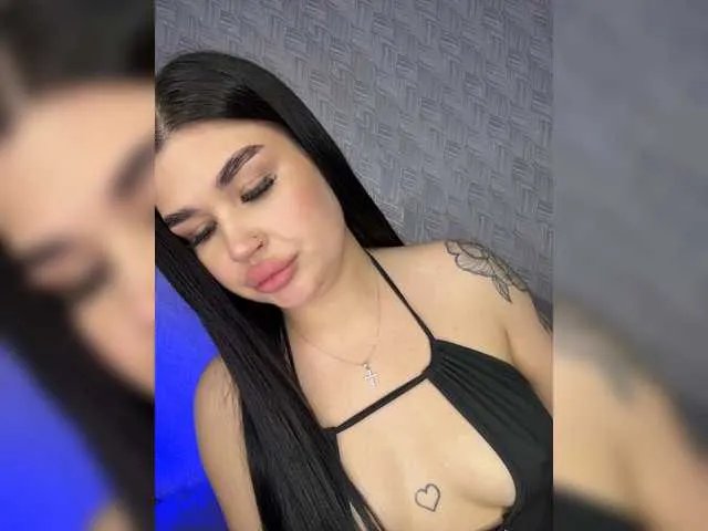 Live sex webcam photo for suchka-black- #293616338