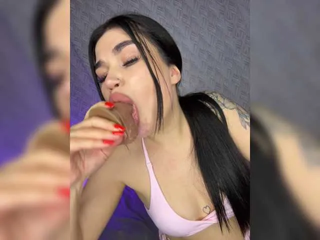 Live sex webcam photo for suchka-black- #293683835