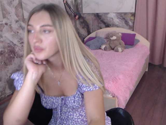 Live sex webcam photo for sugarbabyy #274156835