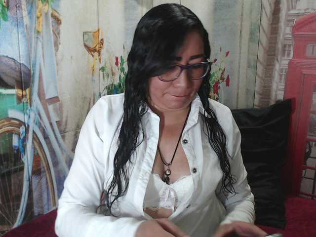 Live sex webcam photo for sugardoll30 #273261305