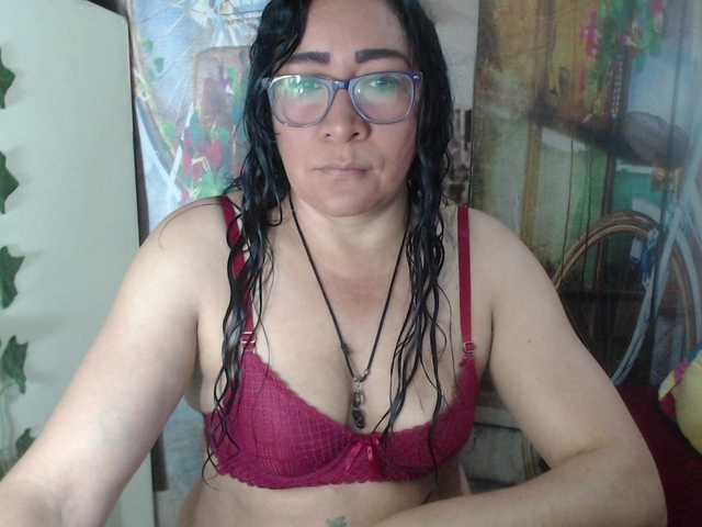 Live sex webcam photo for sugardoll30 #273346191