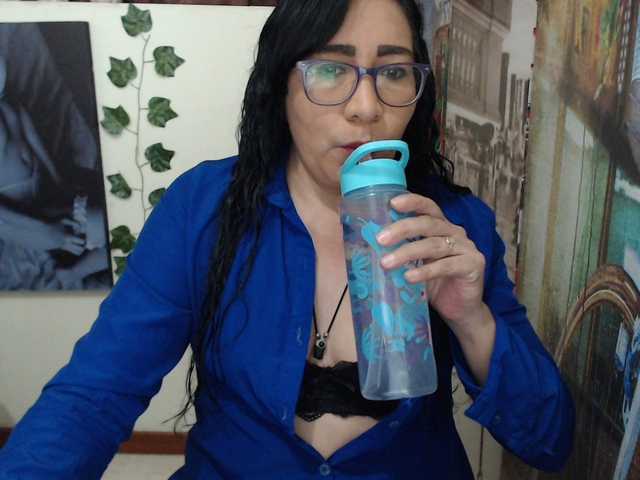 Live sex webcam photo for sugardoll30 #274125926