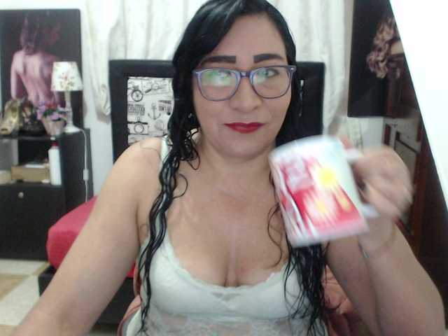 Live sex webcam photo for sugardoll30 #275581346