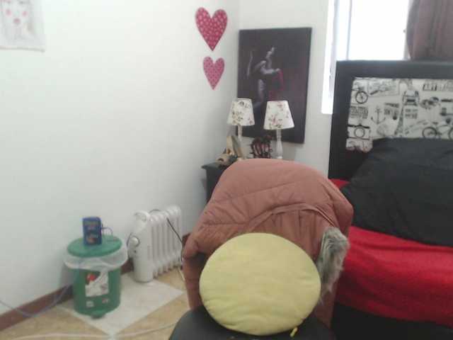 Live sex webcam photo for sugardoll30 #276303821