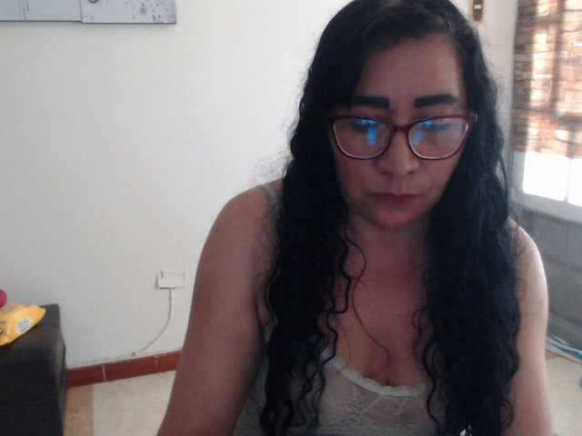 Live sex webcam photo for sugardoll30 #277563296