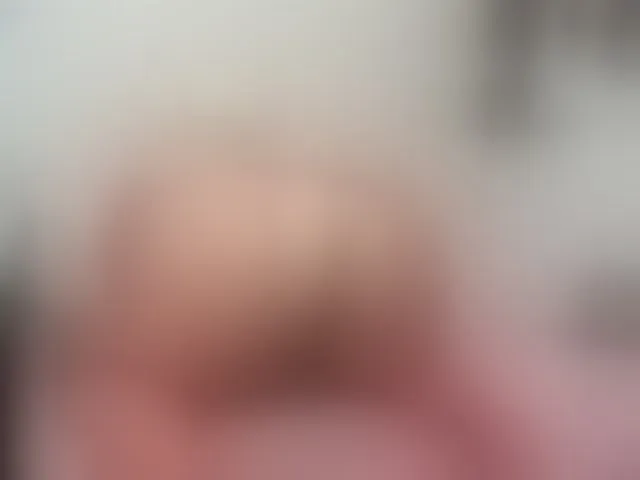 Live sex webcam photo for suggar-milf #271791572