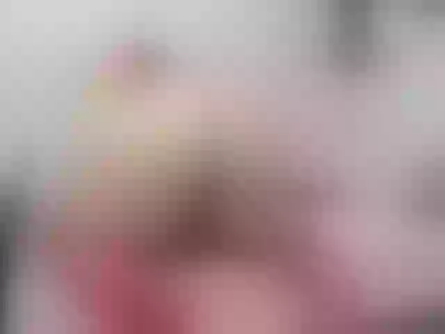 Live sex webcam photo for suggar-milf #271814163
