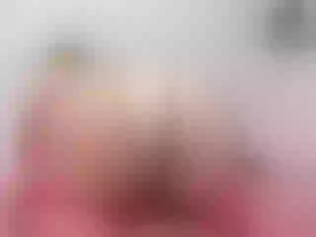 Live sex webcam photo for suggar-milf #272145858