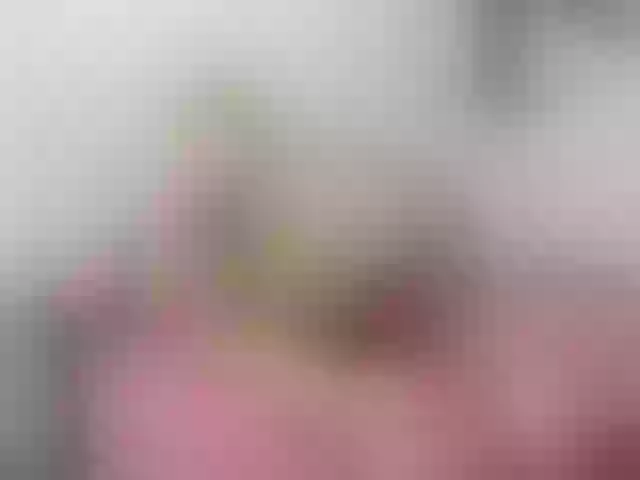 Live sex webcam photo for suggar-milf #272319288