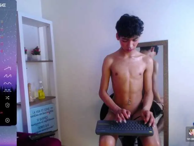 Live sex webcam photo for sumeer-lux #277871178