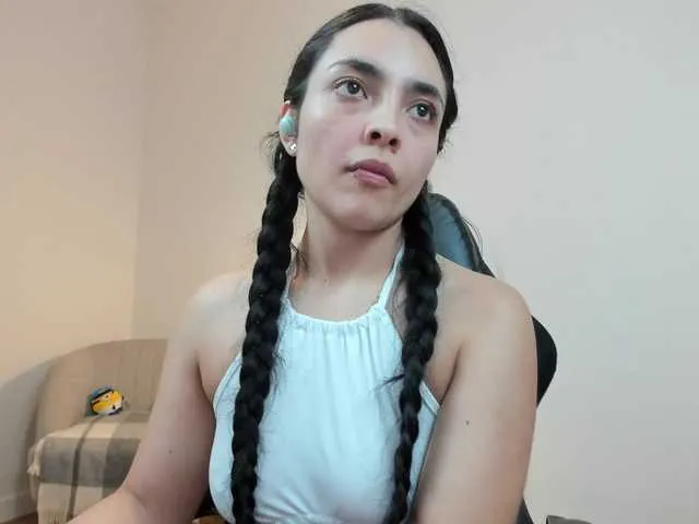 Live sex webcam photo for summerevans #290340124