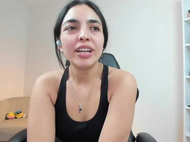 Live sex webcam photo for summerevans #290472721