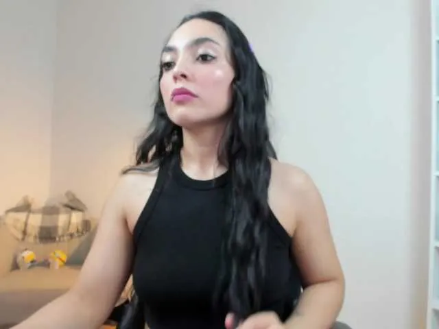 Live sex webcam photo for summerevans #290553627