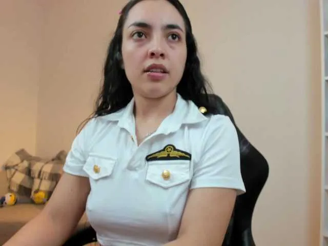 Live sex webcam photo for summerevans #290634044