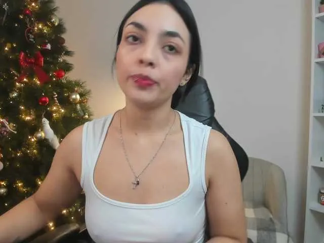Live sex webcam photo for summerevans #292485943